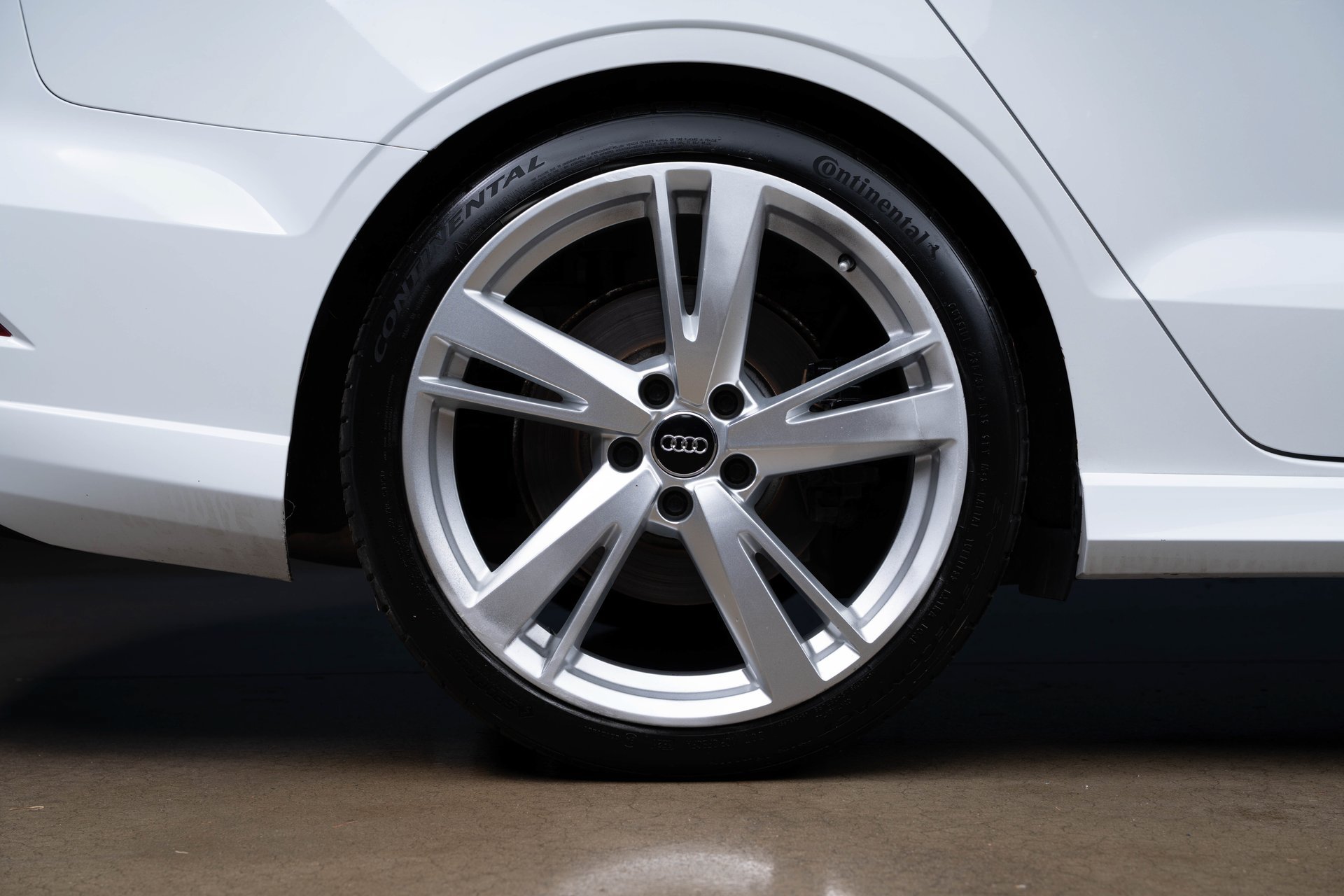 Used 2018 Audi RS 3 AWD/4WD image 40