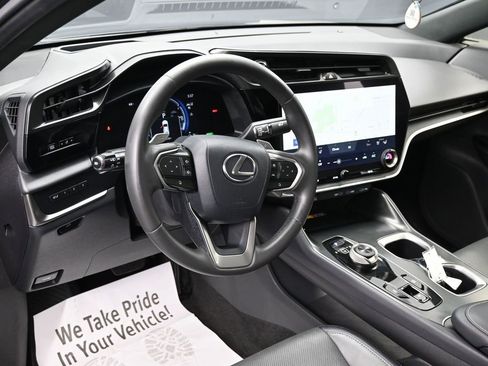 Used 2023 Lexus RZ 450e Premium w/ Technology Package image 16