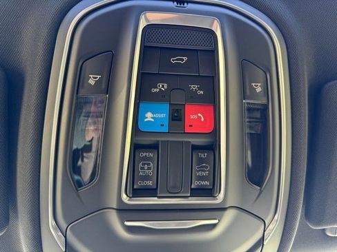 New 2026 Jeep Grand Cherokee L 4WD image 25