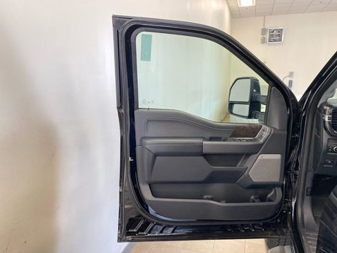 New 2026 Ford F350 Lariat w/ Black Appearance Package AWD/4WD image 15