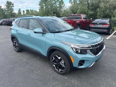 Certified 2024 Kia Seltos EX AWD/4WD image 4
