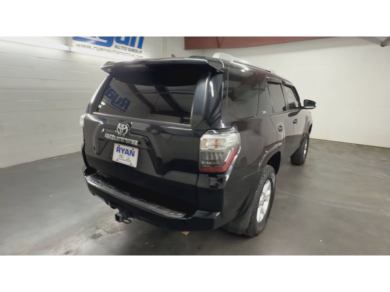 Used 2015 Toyota 4Runner SR5 Premium RWD image 8