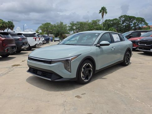 New 2026 Kia K4 EX FWD image 4