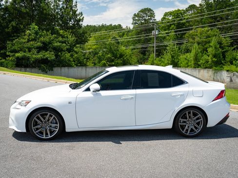 Used 2016 Lexus IS 200t RWD image 5