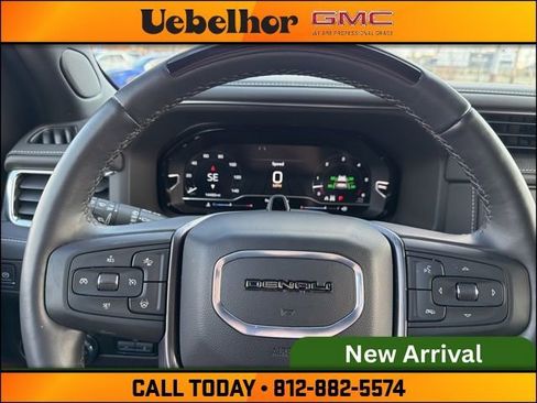 Used 2024 GMC Yukon Denali Ultimate image 30
