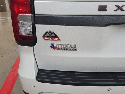 Used 2024 Ford Expedition Timberline image 9