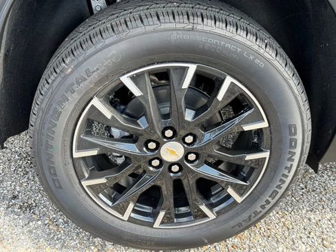 New 2026 Chevrolet Traverse LT w/ Sun and Wheel Package image 10