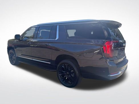 New 2026 GMC Yukon XL Elevation w/ Elevation Premium Package AWD/4WD image 3