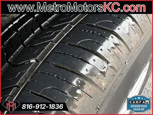 Used 2021 Chevrolet Equinox LT image 9