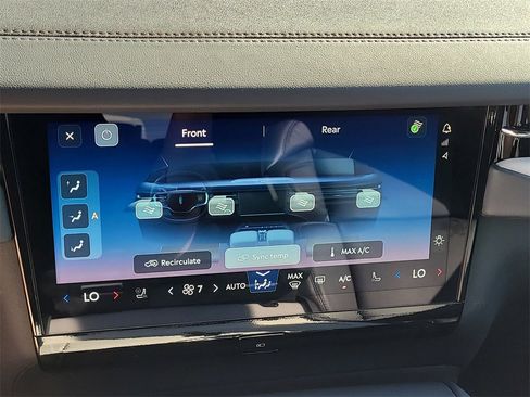 New 2025 Lincoln Navigator Reserve w/ Jet Appearance Package image 25