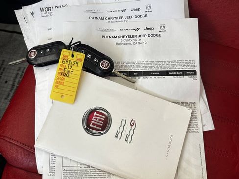 Used 2013 FIAT 500 Lounge w/ Luxury Leather Pkg FWD image 22