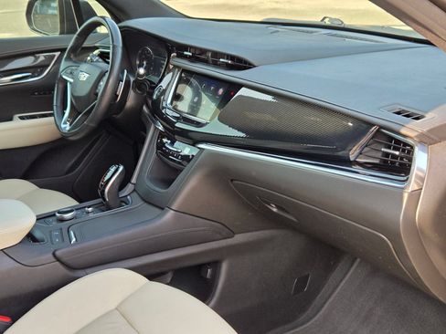 Used 2020 Cadillac XT6 Sport AWD/4WD image 29