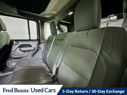 Used 2022 Jeep Wrangler Unlimited Sport AWD/4WD image 25