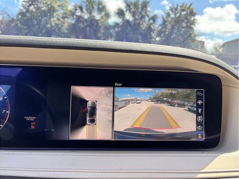 Used 2020 Mercedes-Benz S 560 Sedan image 33