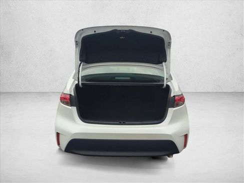 Certified 2025 Toyota Corolla LE image 6