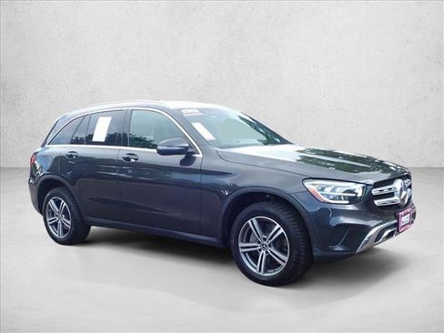 Used 2020 Mercedes-Benz GLC 300 4MATIC image 6