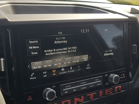 Used 2025 Nissan Frontier PRO-4X w/ Pro Convenience Package image 24