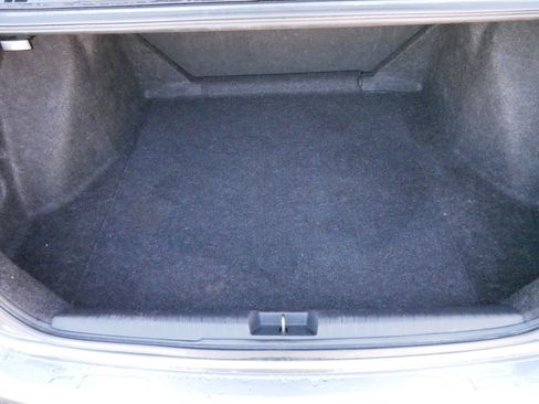 Used 2010 Honda Civic LX image 18