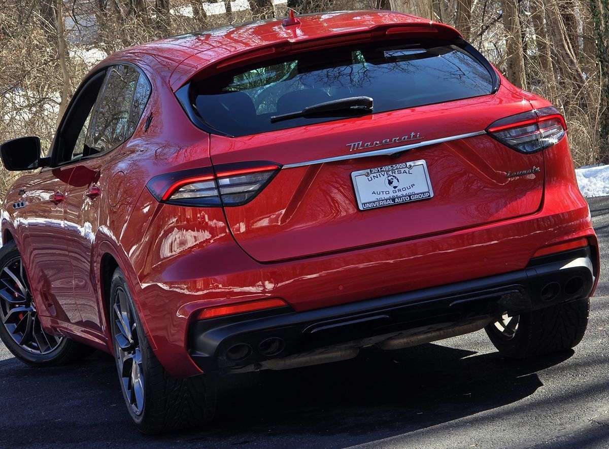 Used 2023 Maserati Levante Modena AWD/4WD image 63