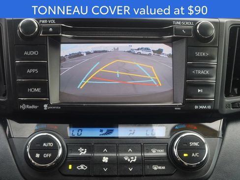 Used 2018 Toyota RAV4 XLE AWD/4WD image 7