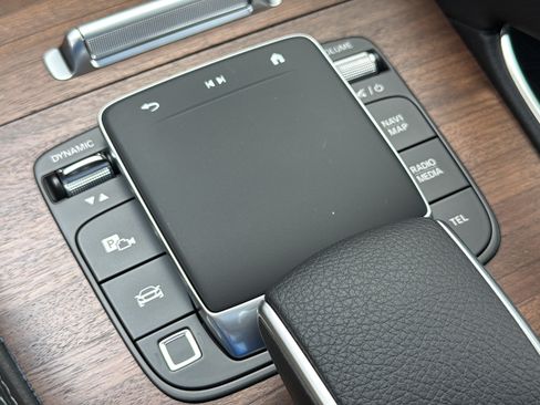 New 2026 Mercedes-Benz GLE 350 4MATIC image 43
