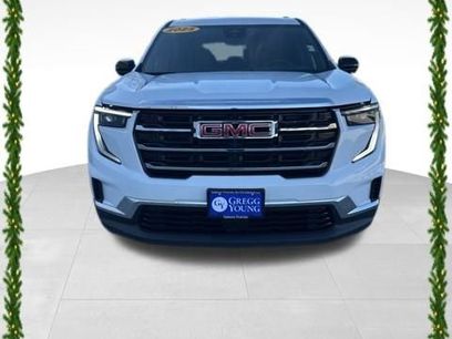 Used 2025 GMC Acadia Elevation