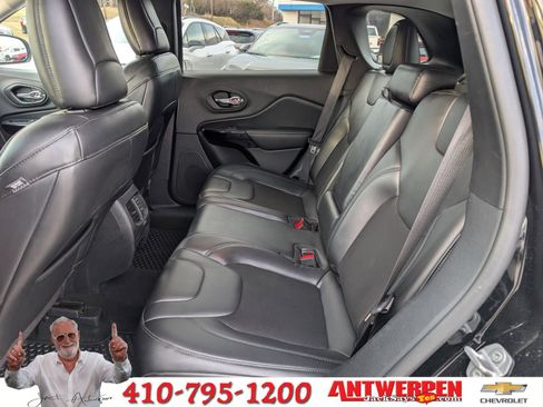 Used 2020 Jeep Cherokee Latitude Plus image 13