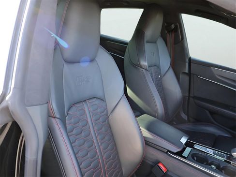 Used 2022 Audi RS 7 Sportback image 12