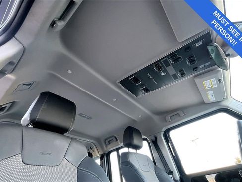 Used 2024 INEOS Grenadier Fieldmaster Edition image 22