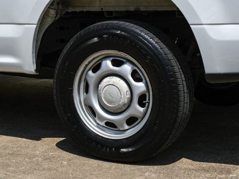 Used 2017 Ford F150 XL w/ Equipment Group 101A Mid RWD image 48