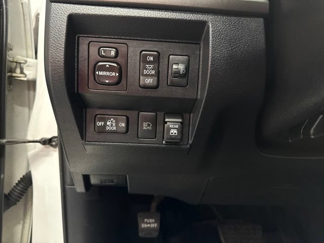 Used 2020 Toyota Tundra SR5 AWD/4WD image 29