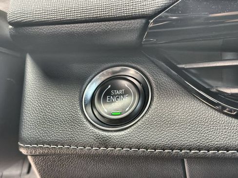 Certified 2026 Buick Enclave Preferred FWD image 16