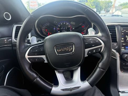 Used 2018 Jeep Grand Cherokee Trackhawk AWD/4WD image 36