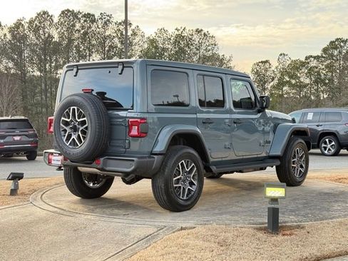 New 2026 Jeep Wrangler Sahara image 7