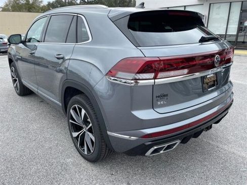New 2025 Volkswagen Atlas Cross Sport SEL Premium R-Line image 4