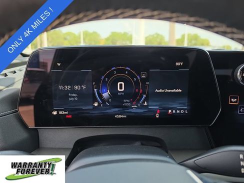 Used 2026 Chevrolet Traverse LT FWD image 21