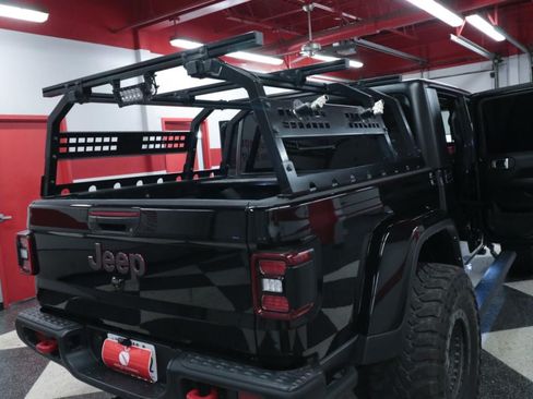 Used 2022 Jeep Gladiator Rubicon w/ LED Lighting Group AWD/4WD image 30