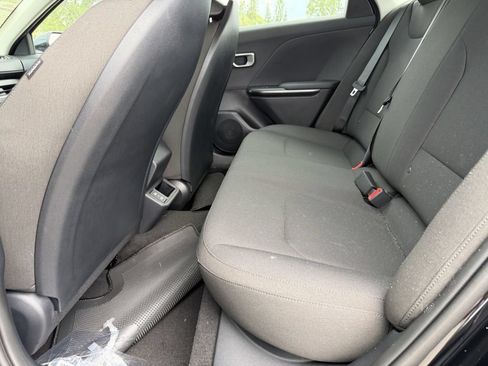 New 2026 Kia K4 FWD image 21