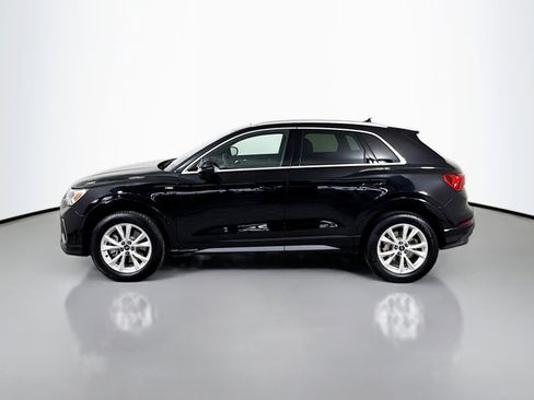 Used 2025 Audi Q3 2.0T Premium w/ Convenience Package image 2