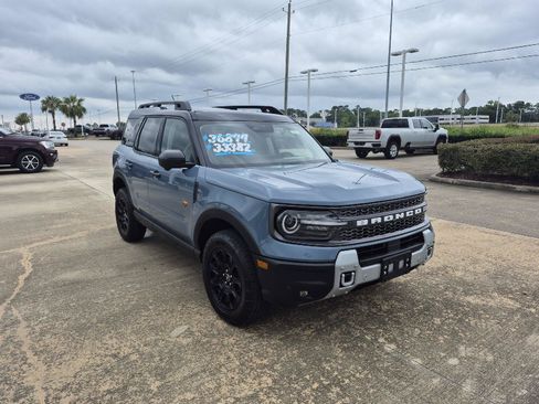Certified 2025 Ford Bronco Sport Badlands w/ Badlands Tech Package AWD/4WD image 21