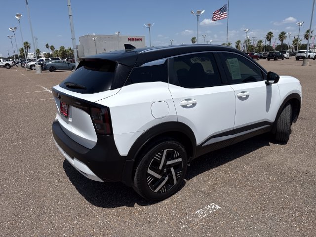 Used 2026 Nissan Kicks SV FWD image 7