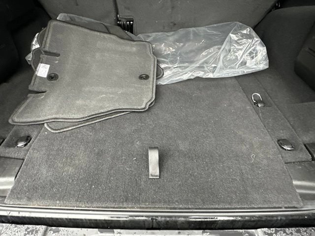 Used 2026 Jeep Wrangler Unlimited Sahara AWD/4WD image 16