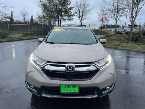 Used 2019 Honda CR-V Touring image 2