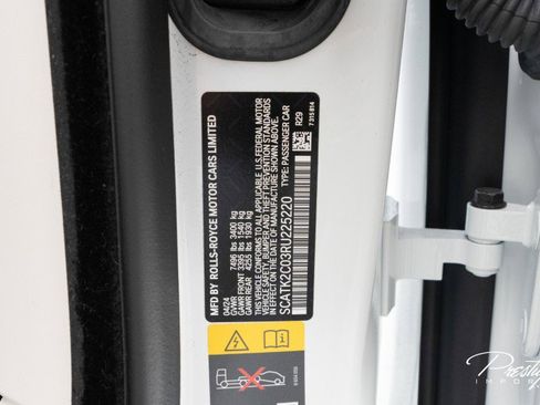 Used 2024 Rolls-Royce Spectre w/ Spectre Launch Package image 51