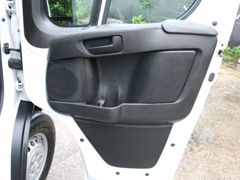 Used 2025 RAM ProMaster 2500 w/ Convenience Group FWD image 23