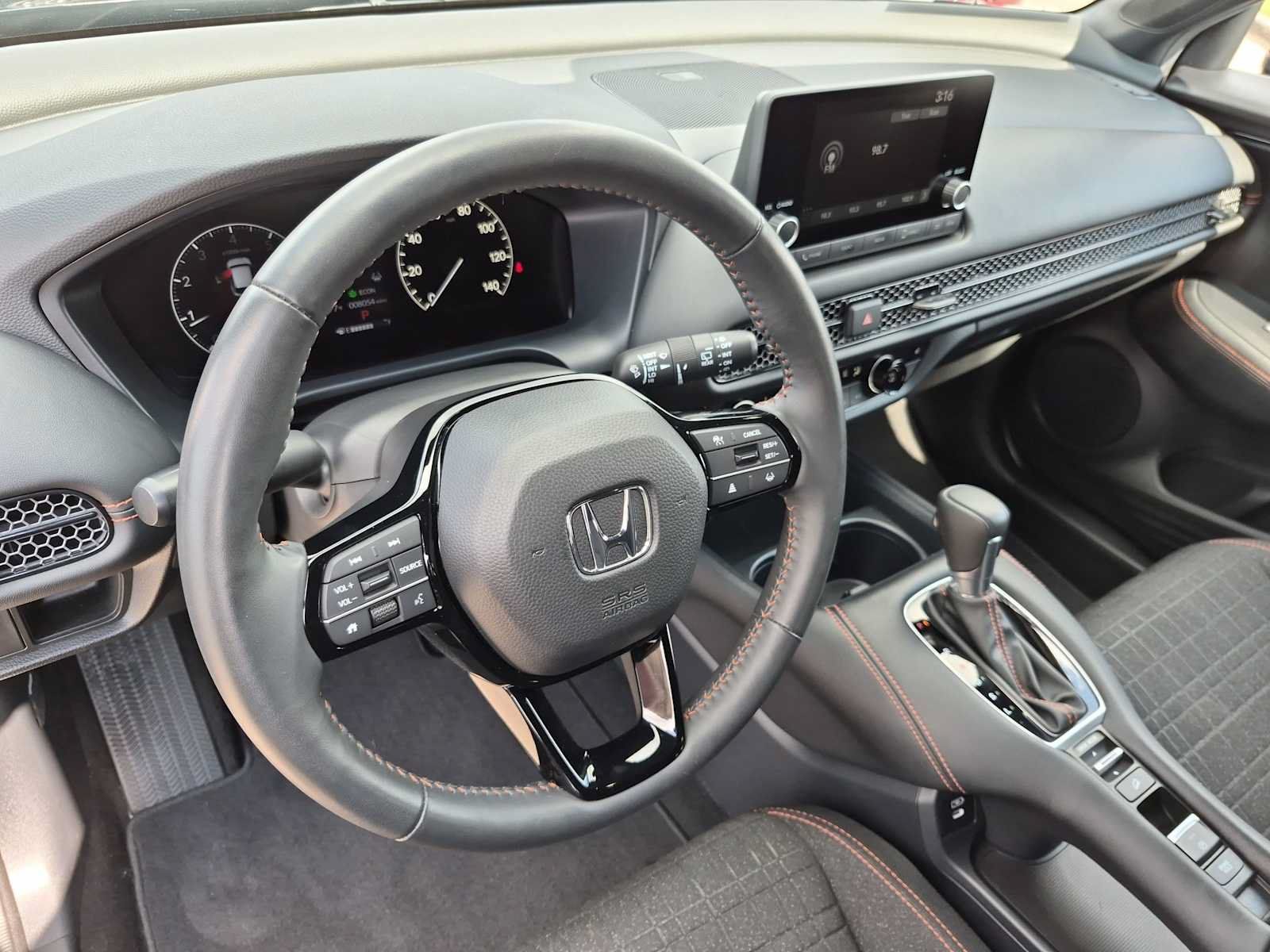 Certified 2025 Honda HR-V Sport image 2