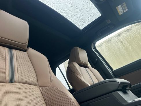 New 2026 Toyota 4Runner Limited AWD/4WD image 15