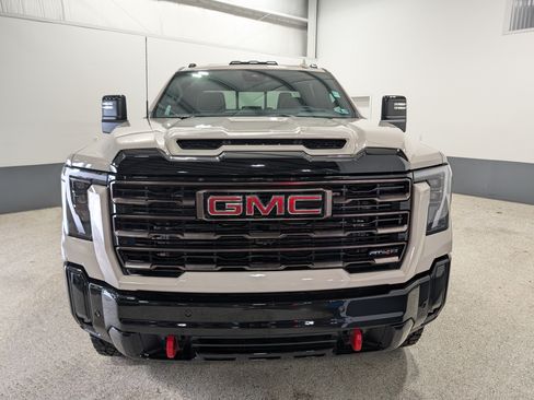 Used 2026 GMC Sierra 2500 AT4X AWD/4WD image 8