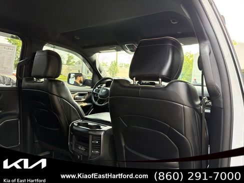 Used 2023 RAM 1500 Laramie AWD/4WD image 14