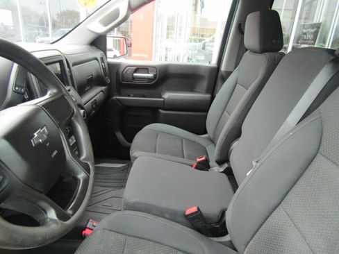 Used 2019 Chevrolet Silverado 1500 Custom Trail Boss image 18